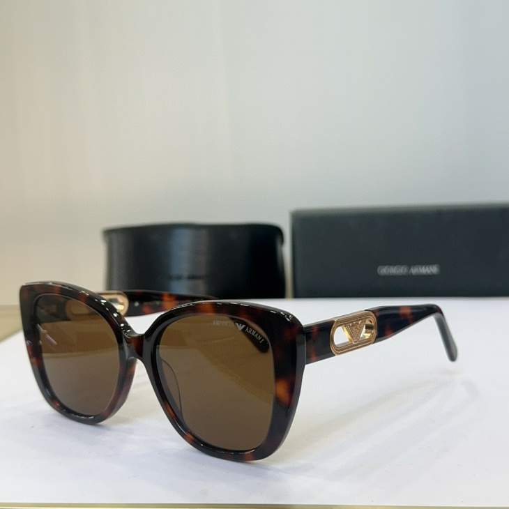 Picture of Armani Sunglasses _SKUfw65329780fw